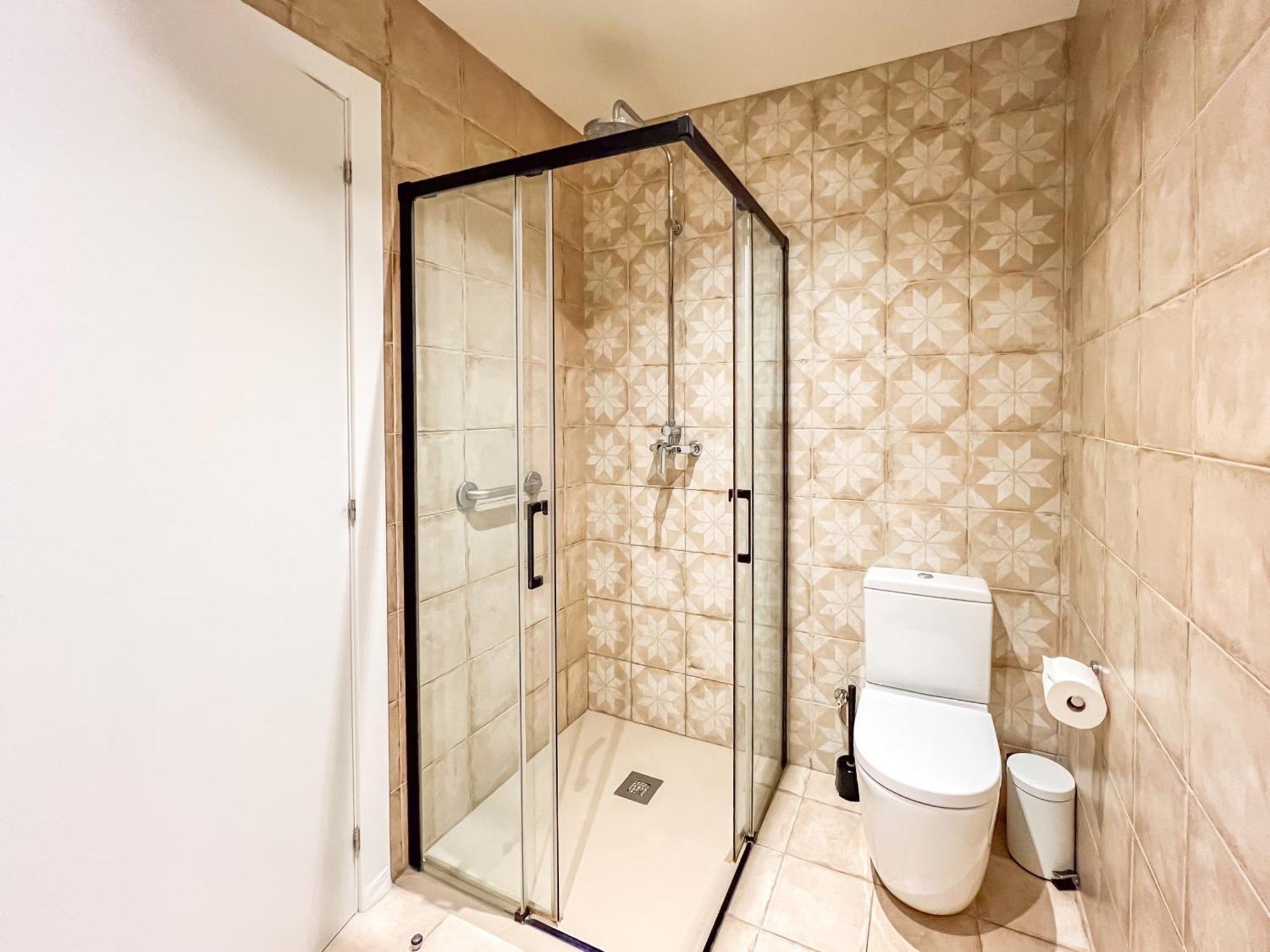 Can Cintet 21Nuevo Apartamento Moderno En Бесалу Екстер'єр фото