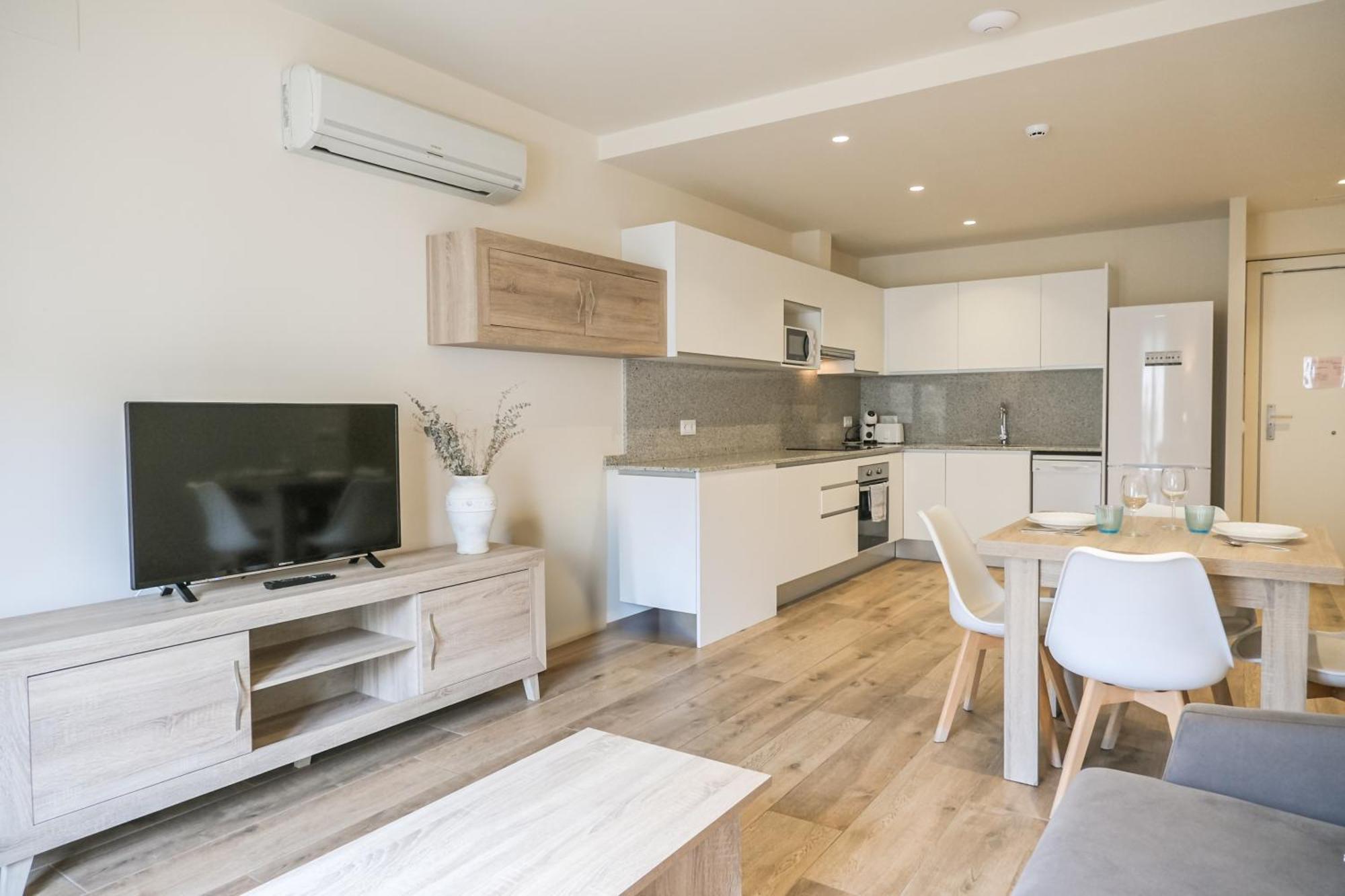 Can Cintet 21Nuevo Apartamento Moderno En Бесалу Екстер'єр фото